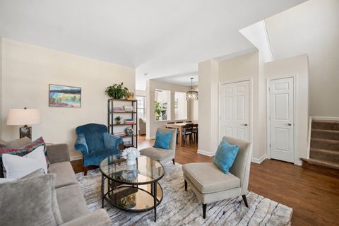 Tiny photo for 2715 Langley Circle, Glenview, IL 60026 (MLS # 12613866)