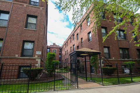 929 W Sunnyside Avenue 3S Chicago IL 60640