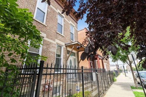616 S Oakley Boulevard 1 Chicago IL 60612