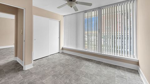 Tiny photo for 1008 Washington Boulevard #1, Oak Park, IL 60302 (MLS # 12569308)