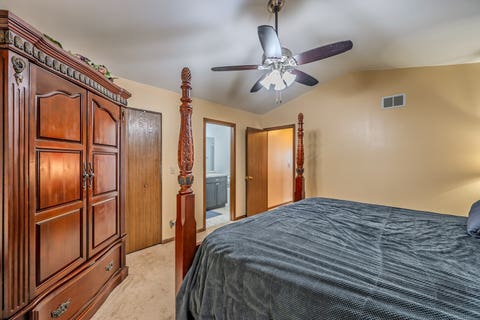 Tiny photo for 1419 Ridge Road, South Elgin, IL 60177 (MLS # 12703210)