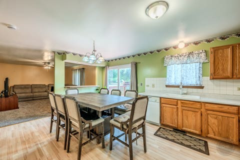 Tiny photo for 1419 Ridge Road, South Elgin, IL 60177 (MLS # 12703210)