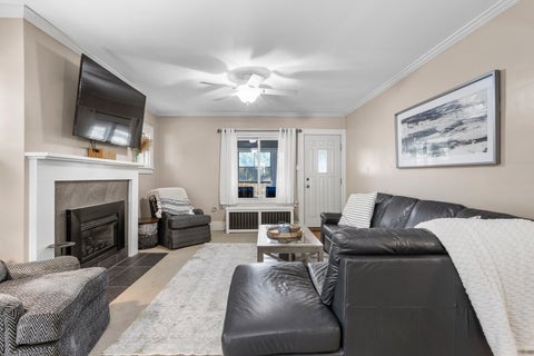Tiny photo for 922 W Daniel Street, Champaign, IL 61821 (MLS # 12749323)