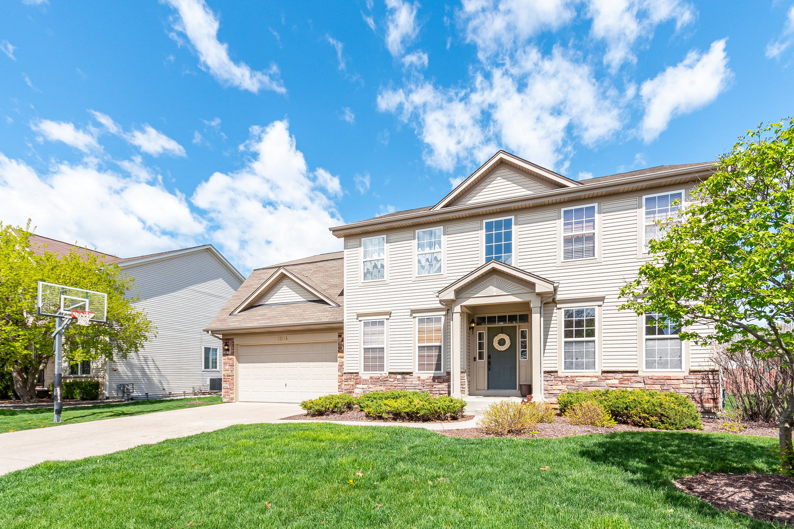 1014 Bayside Lane