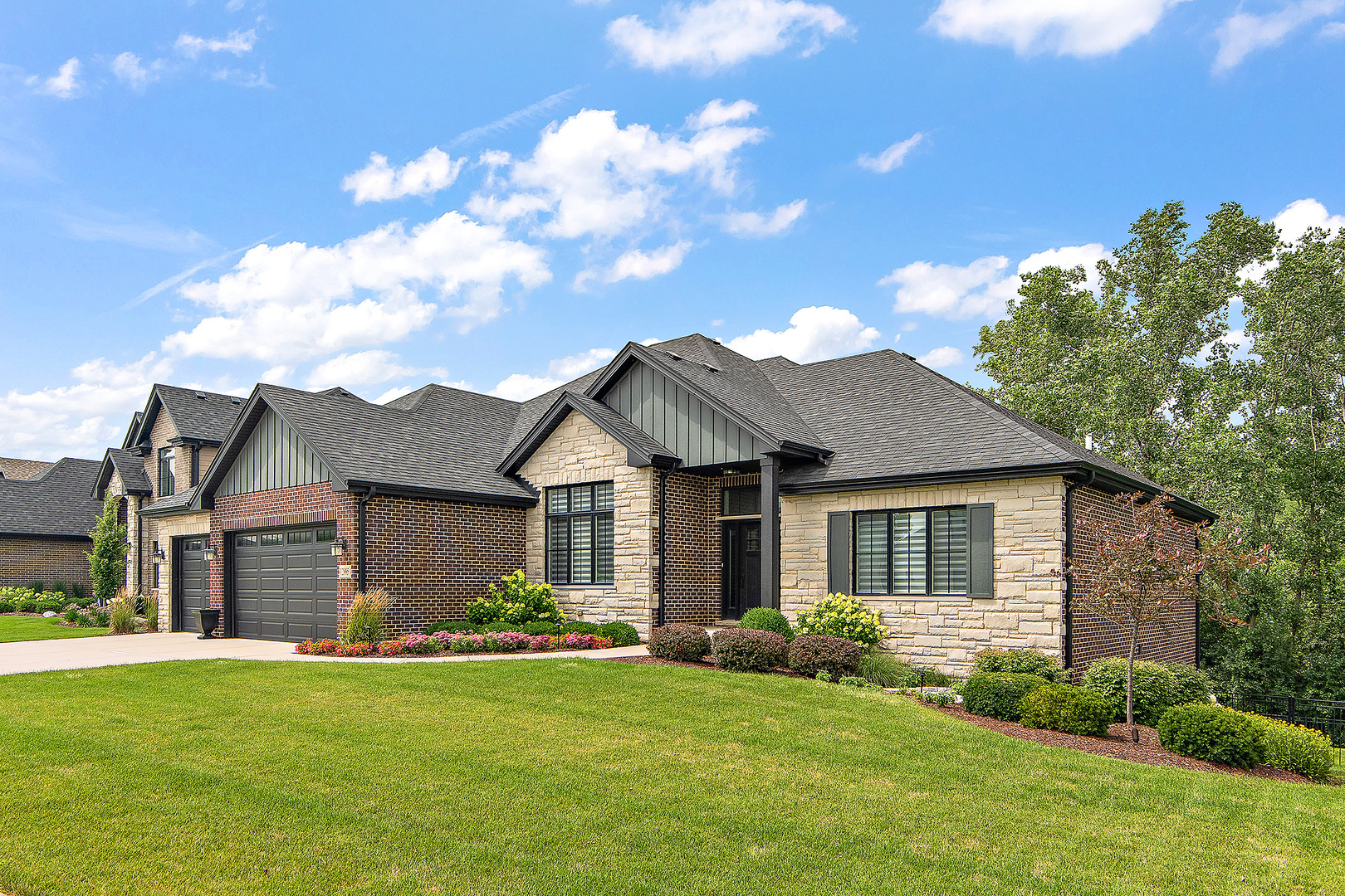 12865 Belmont Parkway