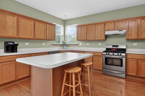 Tiny photo for 259 Pleasant Plains Drive, St. Charles, IL 60175 (MLS # 12626177)