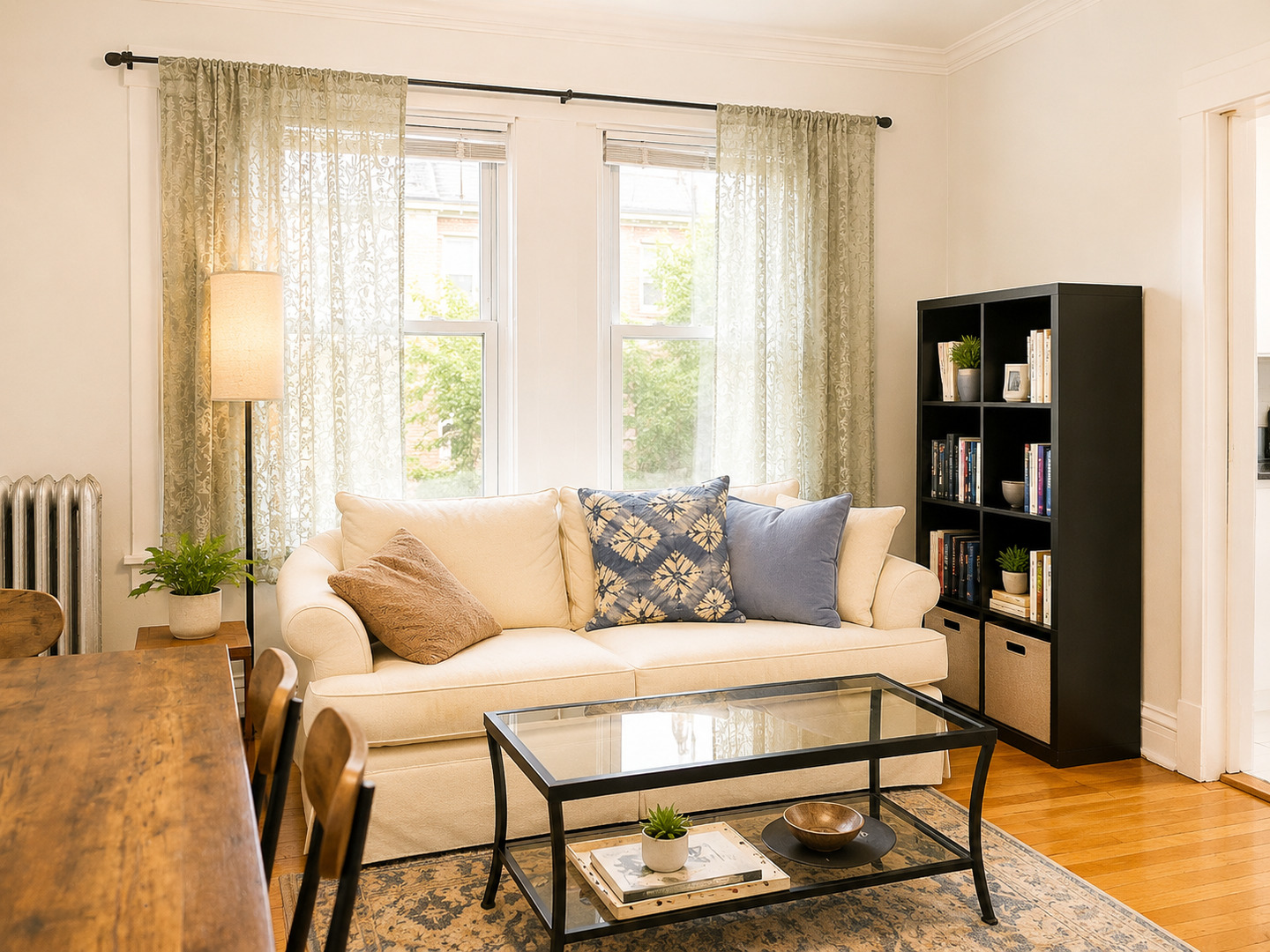 444 W Arlington Place 3