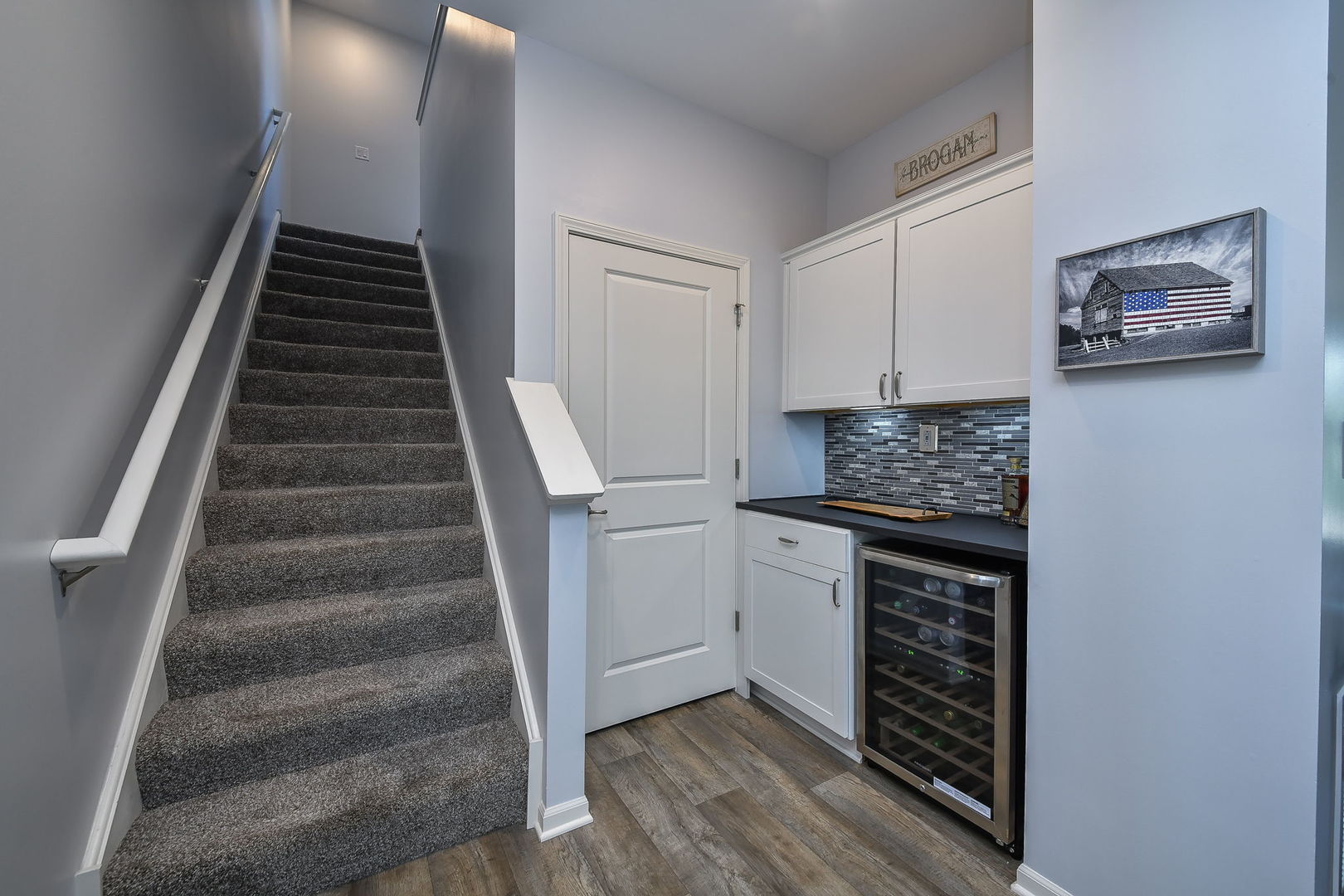 999 Crestview Lane