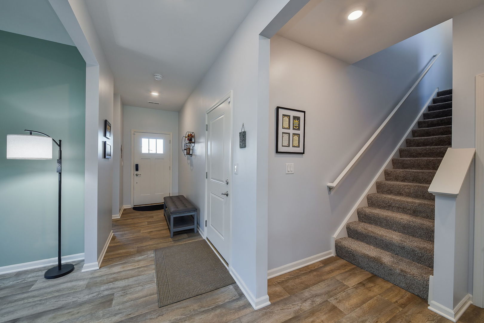 999 Crestview Lane