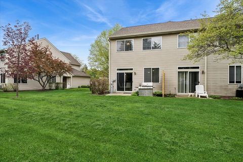Tiny photo for 1466 Doolittle Lane #1466, Grayslake, IL 60030 (MLS # 12631217)