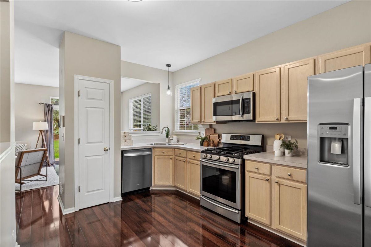 1466 Doolittle Lane 1466