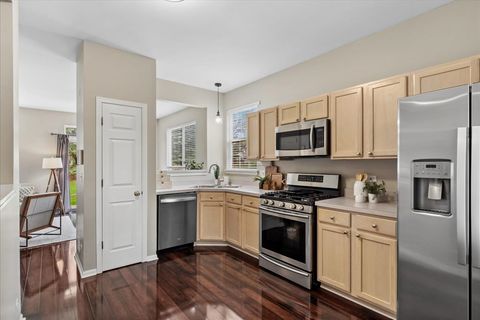 Tiny photo for 1466 Doolittle Lane #1466, Grayslake, IL 60030 (MLS # 12631217)