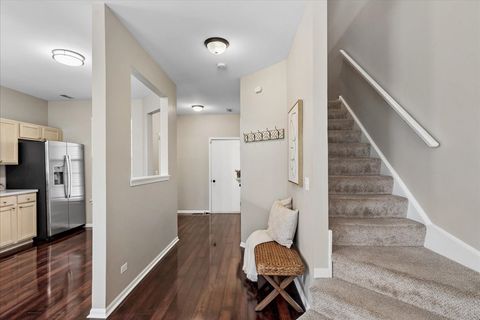 Tiny photo for 1466 Doolittle Lane #1466, Grayslake, IL 60030 (MLS # 12631217)