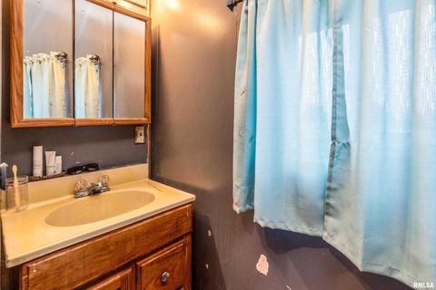 Tiny photo for 365 BOND Road, Galatia, IL 62935 (MLS # EB460363)