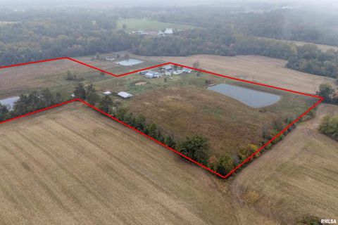 Tiny photo for 365 BOND Road, Galatia, IL 62935 (MLS # EB460363)