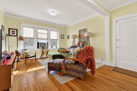 Tiny photo for 242 S MAPLE Avenue #3E, Oak Park, IL 60302 (MLS # 12563510)