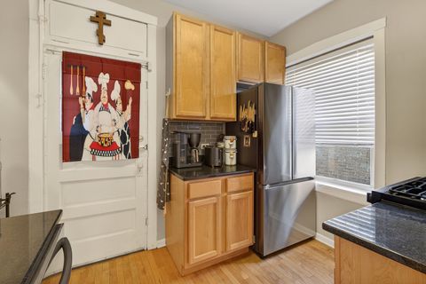 Tiny photo for 242 S MAPLE Avenue #3E, Oak Park, IL 60302 (MLS # 12563510)