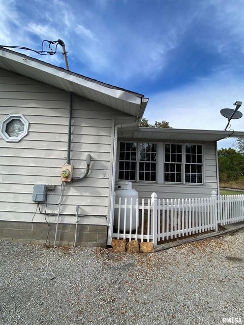 Tiny photo for 1200 ACADEMY Street, Eldorado, IL 62930 (MLS # EB460535)