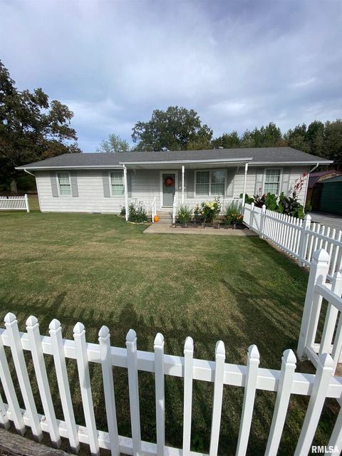 Tiny photo for 1200 ACADEMY Street, Eldorado, IL 62930 (MLS # EB460535)