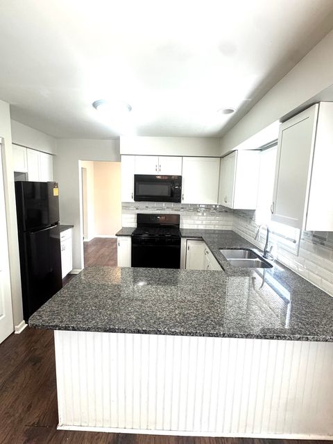 Tiny photo for 706 Carnation Lane, Matteson, IL 60443 (MLS # 12410116)