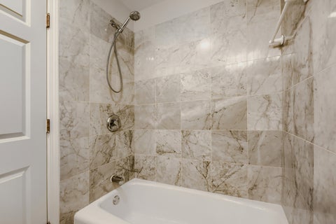 Tiny photo for 1357 W Fullerton Avenue #B, Chicago, IL 60614 (MLS # 12766231)