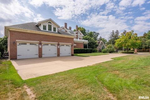 Tiny photo for 1446 CLAY Street, Davenport, IA 52804 (MLS # QC4269604)