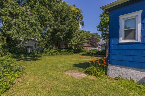 Tiny photo for 615 N Chicago Street, Pontiac, IL 61764 (MLS # 12700123)