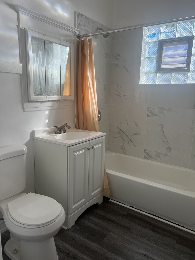 4735 S Rockwell Street