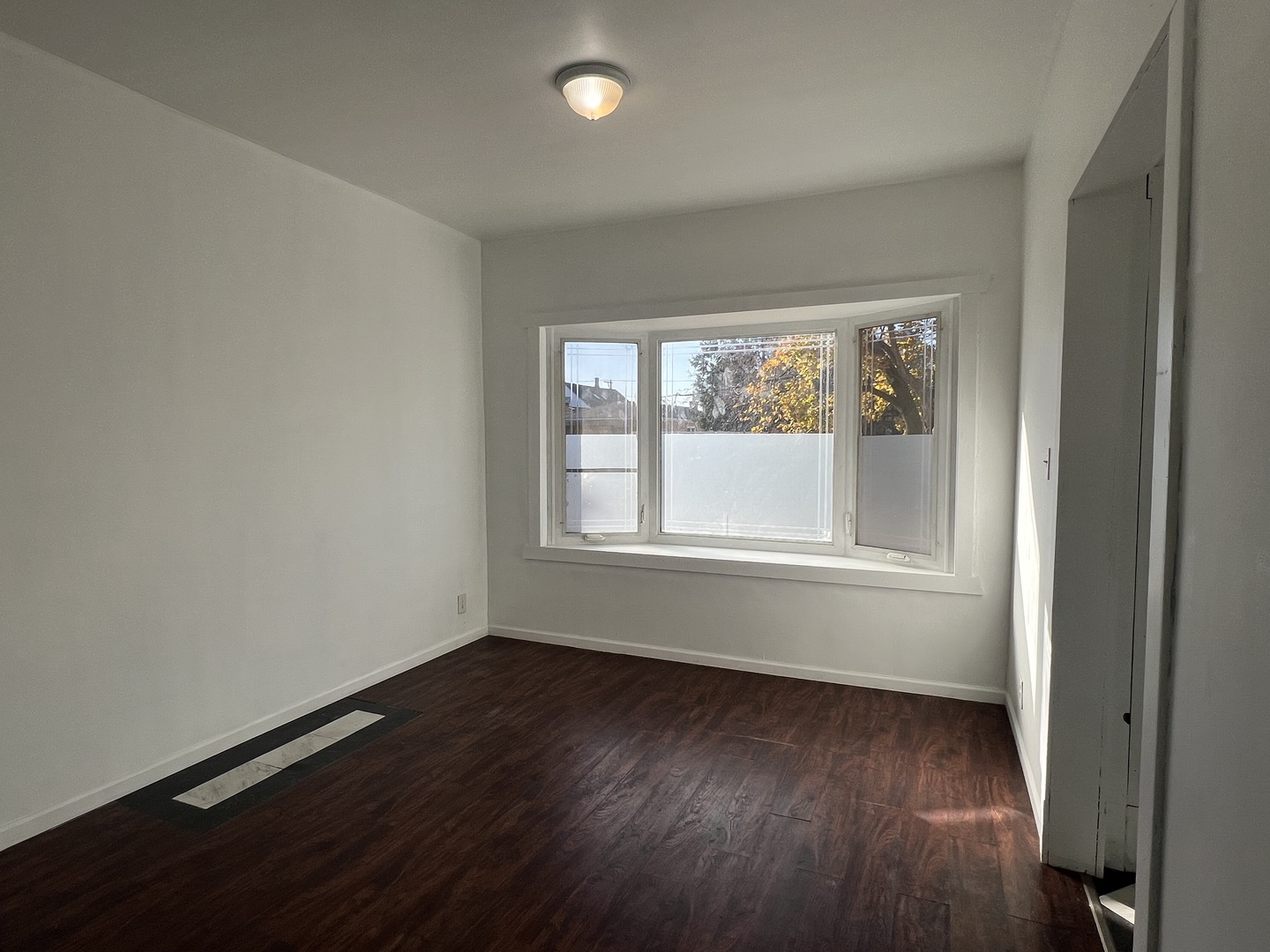 Chicago, Illinois 60632, United States, 5 Bedrooms Bedrooms, ,3 BathroomsBathrooms,Residential,Active,248403