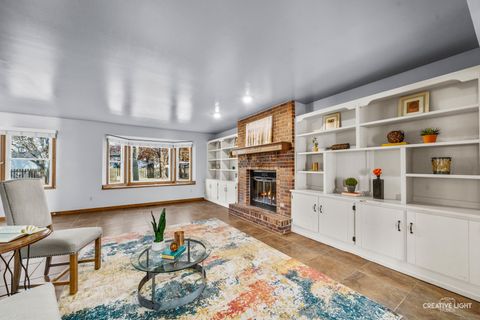 Tiny photo for 38 Ashlawn Avenue, Oswego, IL 60543 (MLS # 12515790)