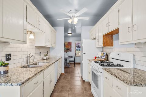 Tiny photo for 38 Ashlawn Avenue, Oswego, IL 60543 (MLS # 12515790)