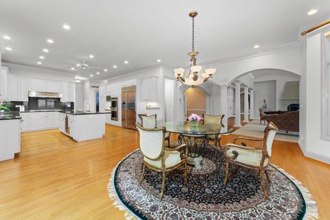 Tiny photo for 1611 Burr Oak Drive, Libertyville, IL 60048 (MLS # 12585302)