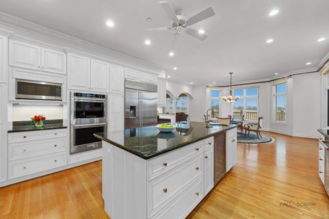 Tiny photo for 1611 Burr Oak Drive, Libertyville, IL 60048 (MLS # 12585302)