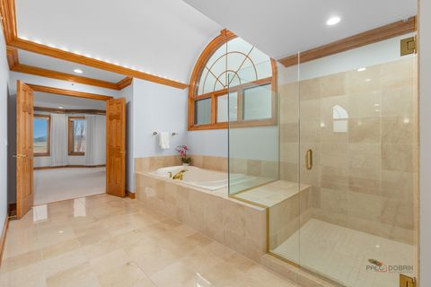 Tiny photo for 1611 Burr Oak Drive, Libertyville, IL 60048 (MLS # 12585302)