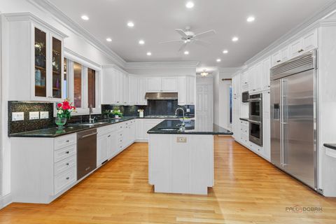 Tiny photo for 1611 Burr Oak Drive, Libertyville, IL 60048 (MLS # 12585302)