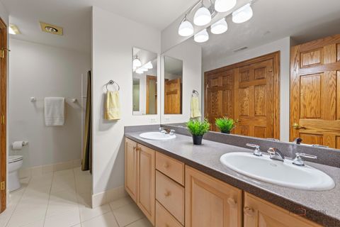 Tiny photo for 1611 Burr Oak Drive, Libertyville, IL 60048 (MLS # 12585302)