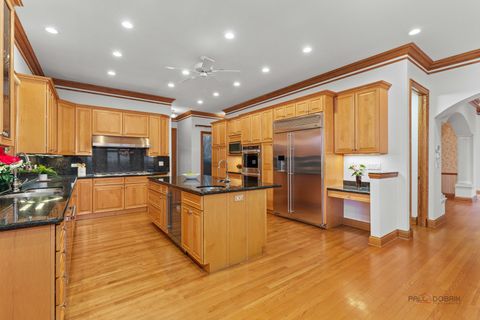 Tiny photo for 1611 Burr Oak Drive, Libertyville, IL 60048 (MLS # 12585302)