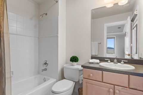 Tiny photo for 1611 Burr Oak Drive, Libertyville, IL 60048 (MLS # 12585302)