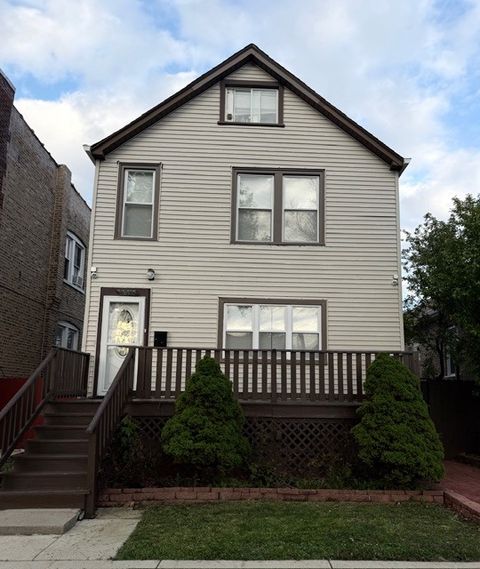 Photo of 2711 N MARMORA Avenue, Chicago, IL 60639 (MLS # 12632019)