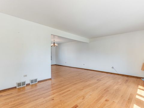 Tiny photo for 8564 Cherry Stone Place, Tinley Park, IL 60487 (MLS # 12479526)