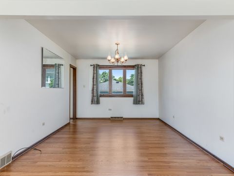 Tiny photo for 8564 Cherry Stone Place, Tinley Park, IL 60487 (MLS # 12479526)