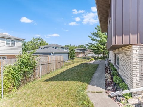 Tiny photo for 8564 Cherry Stone Place, Tinley Park, IL 60487 (MLS # 12479526)