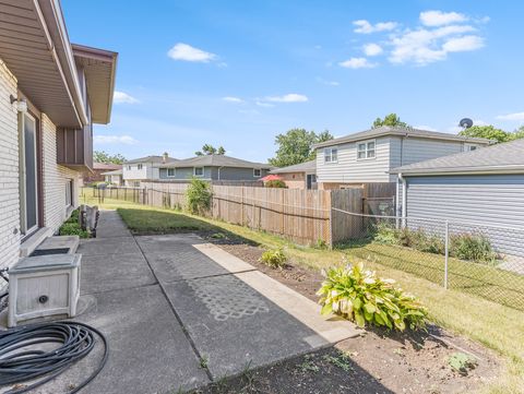 Tiny photo for 8564 Cherry Stone Place, Tinley Park, IL 60487 (MLS # 12479526)