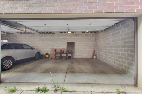 Tiny photo for 4135 N Kenmore Avenue #2N, Chicago, IL 60613 (MLS # 12534672)