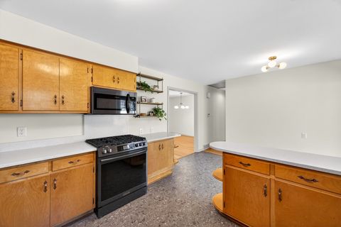 Tiny photo for 816 W College Avenue, Normal, IL 61761 (MLS # 12596120)