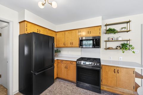 Tiny photo for 816 W College Avenue, Normal, IL 61761 (MLS # 12596120)