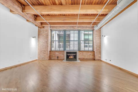Tiny photo for 732 S FINANCIAL Street #608, Chicago, IL 60605 (MLS # 12714188)