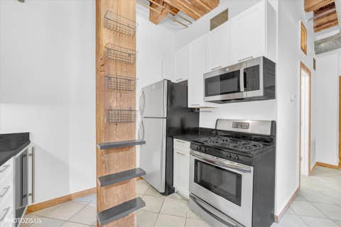 Tiny photo for 732 S FINANCIAL Street #608, Chicago, IL 60605 (MLS # 12714188)