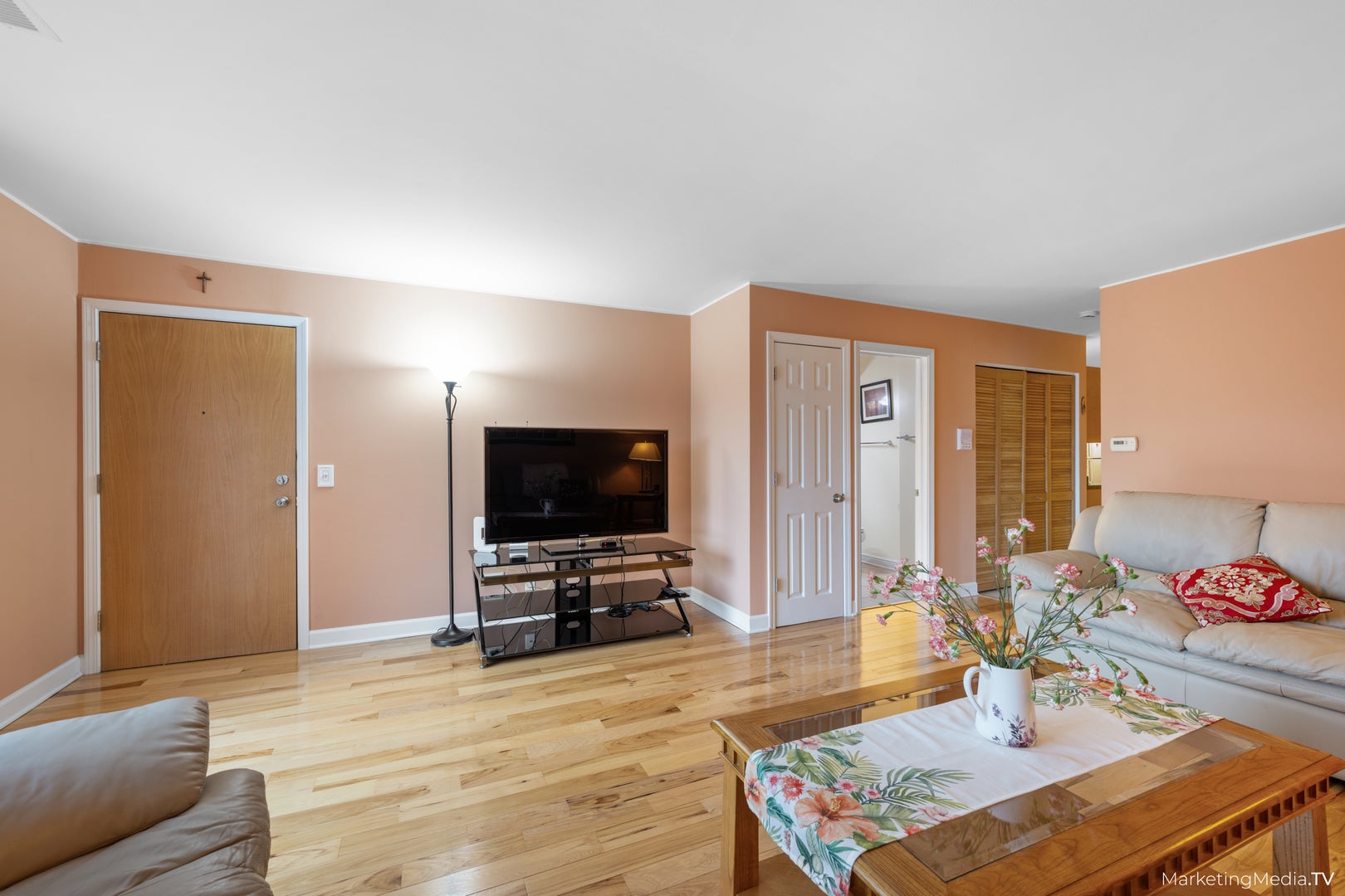 9818 BIANCO Terrace 3F
