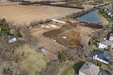 Tiny photo for Unit 4B Prairie Grove Drive, Geneva, IL 60134 (MLS # 12600342)